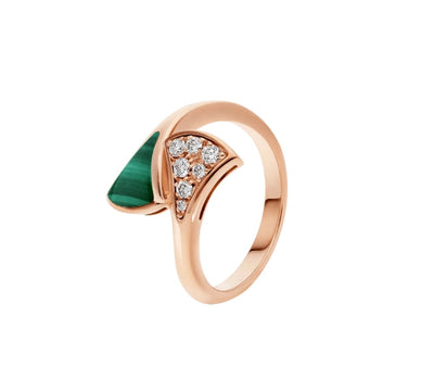 Recommended Rose Gold Ring is an absolute stunner 27-12-2024